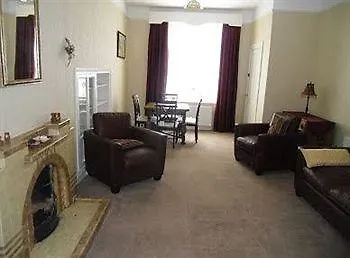 Guest house Mcmahon