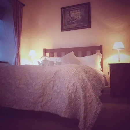 Mcmahon Guest house